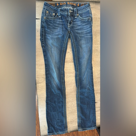 Rock Revival low rise medium wash straight jeans - Picture 6 of 10